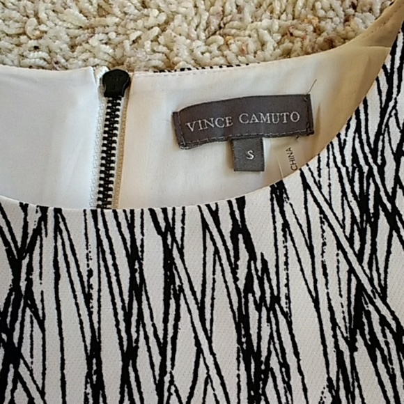 Vince Camuto black and white structured blouse S - Picture 2 of 4
